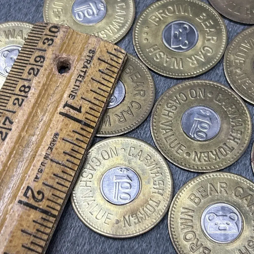Lot of 12 Vintage Brown Bear Car Wash Tokens Bi-Metallic Washington State